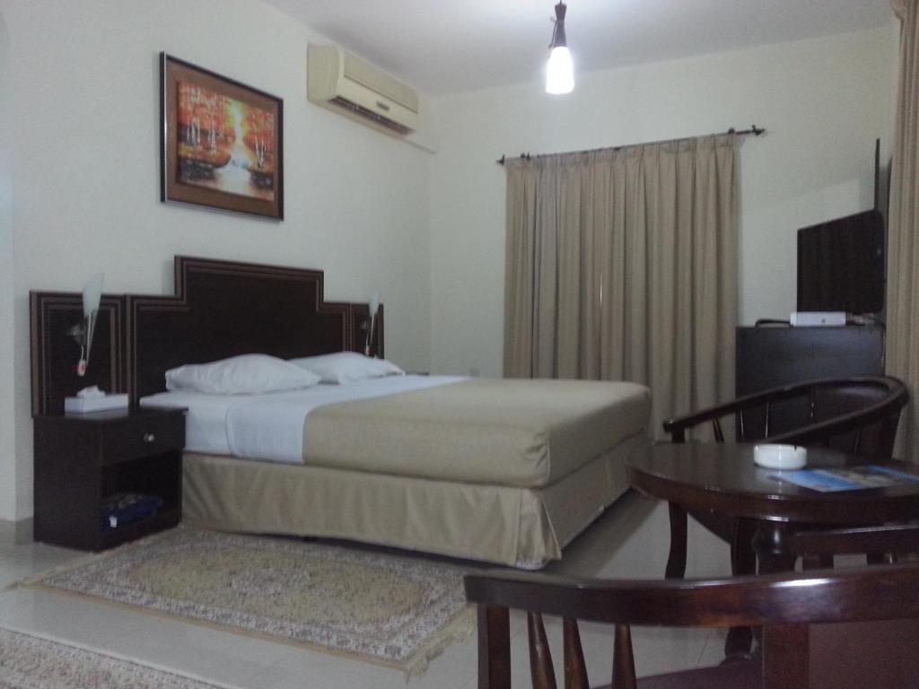 Dolphin Hotel Masqat Buitenkant foto